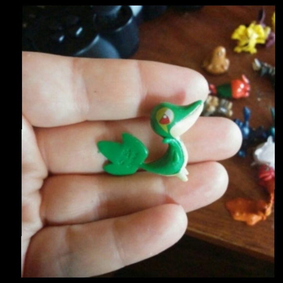 COPY - 24 mini Pokemon figures - Picture 4 of 5